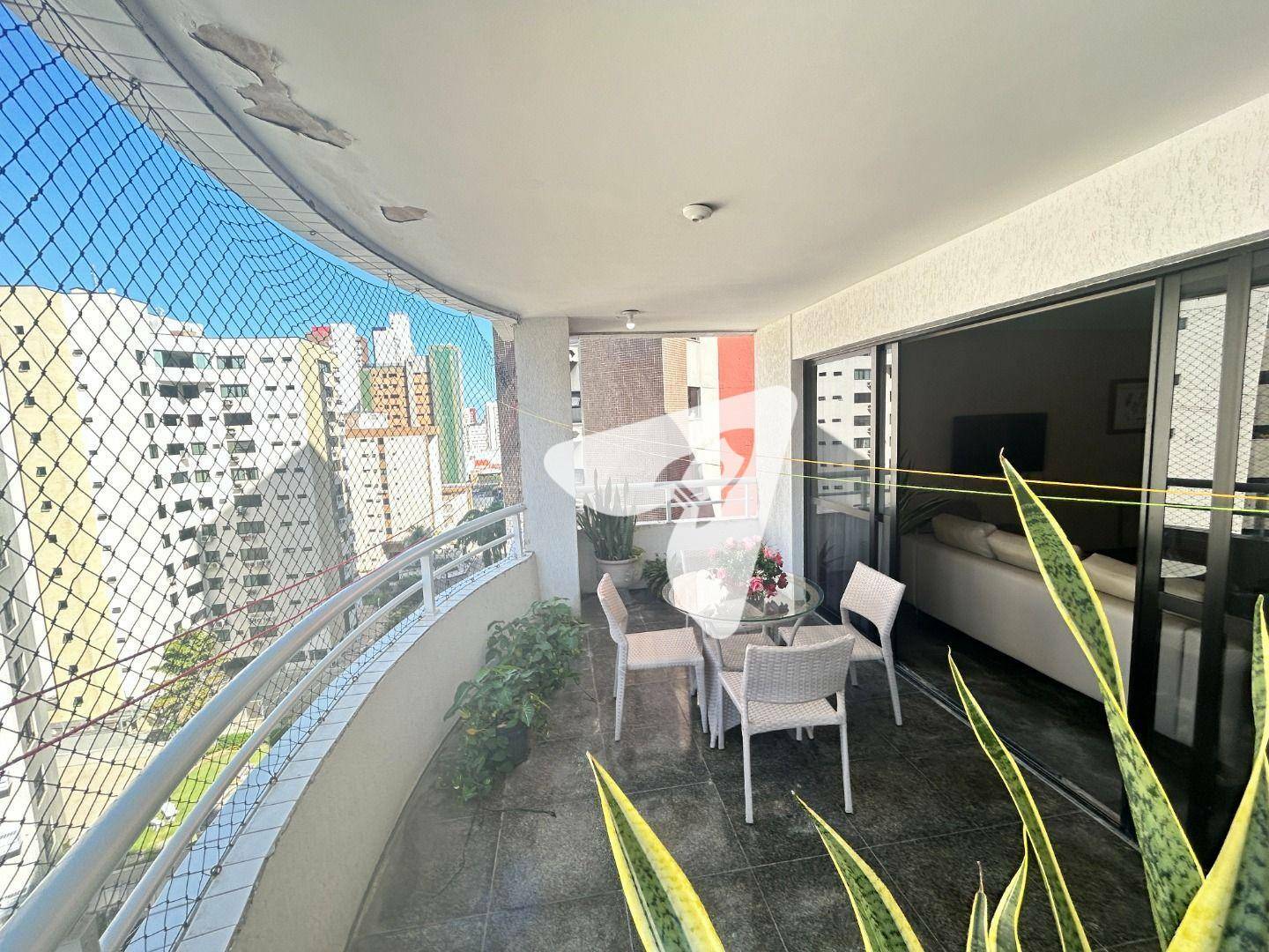 Apartamento à venda com 3 quartos, 196m² - Foto 6