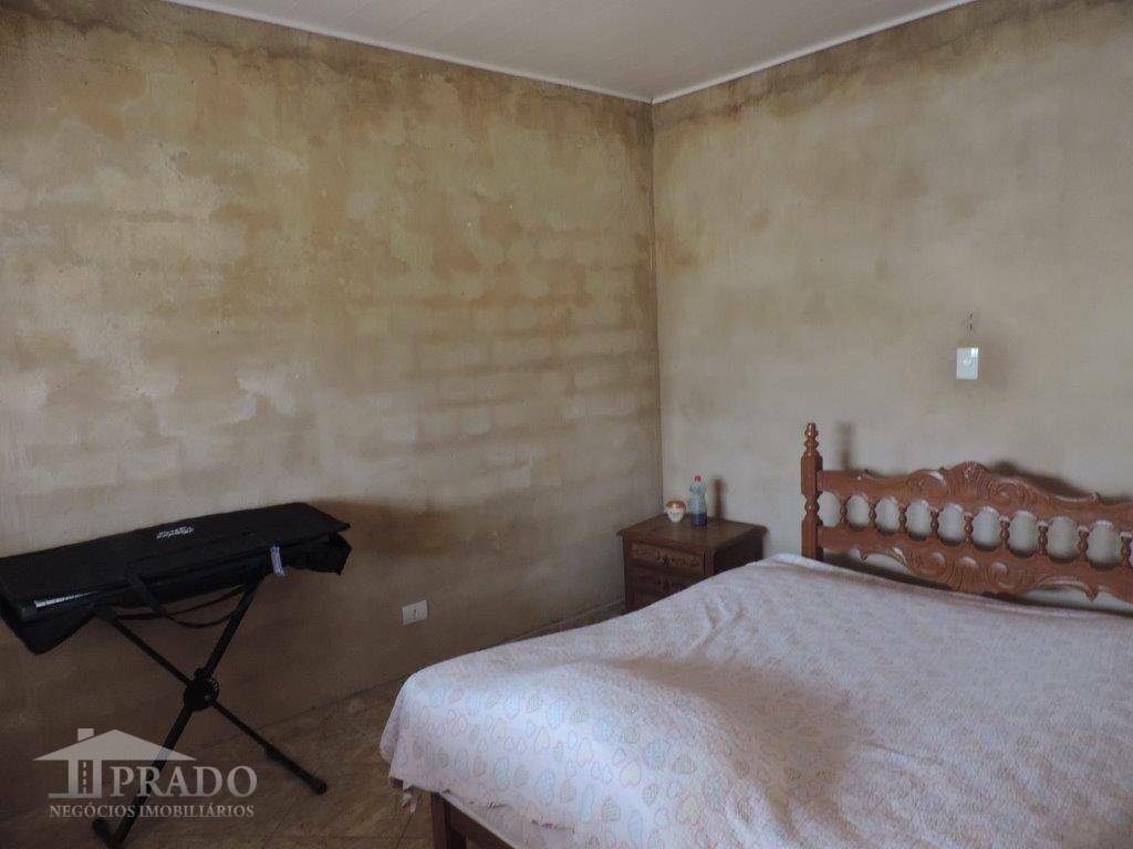 Casa à venda com 5 quartos, 189m² - Foto 17