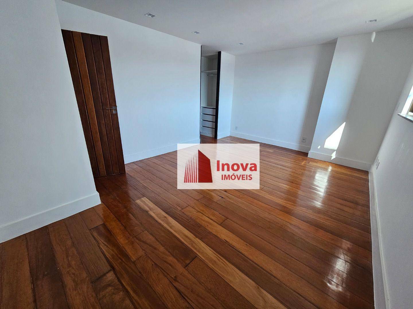 Cobertura à venda com 4 quartos, 280m² - Foto 19