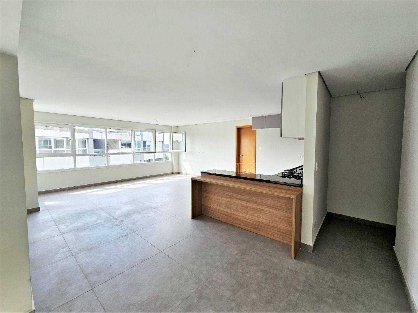 Apartamento para alugar com 3 quartos, 248m² - Foto 8