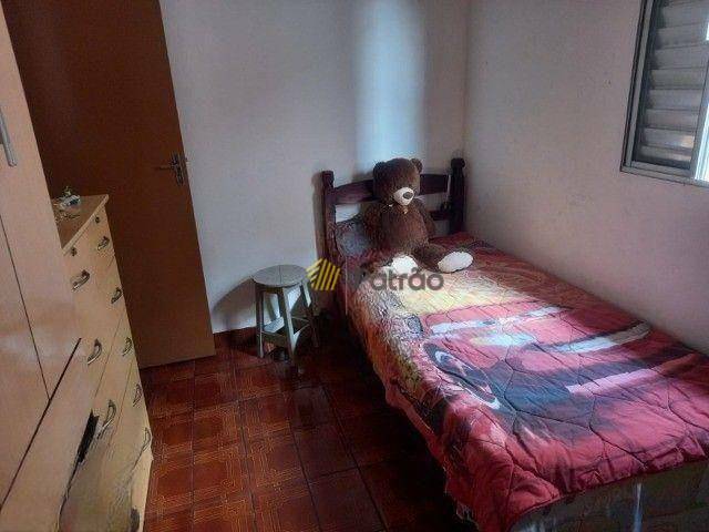 Sobrado à venda com 5 quartos, 125m² - Foto 4