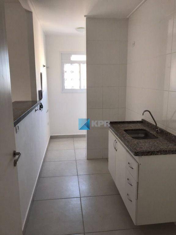 Apartamento para alugar com 2 quartos, 62m² - Foto 6