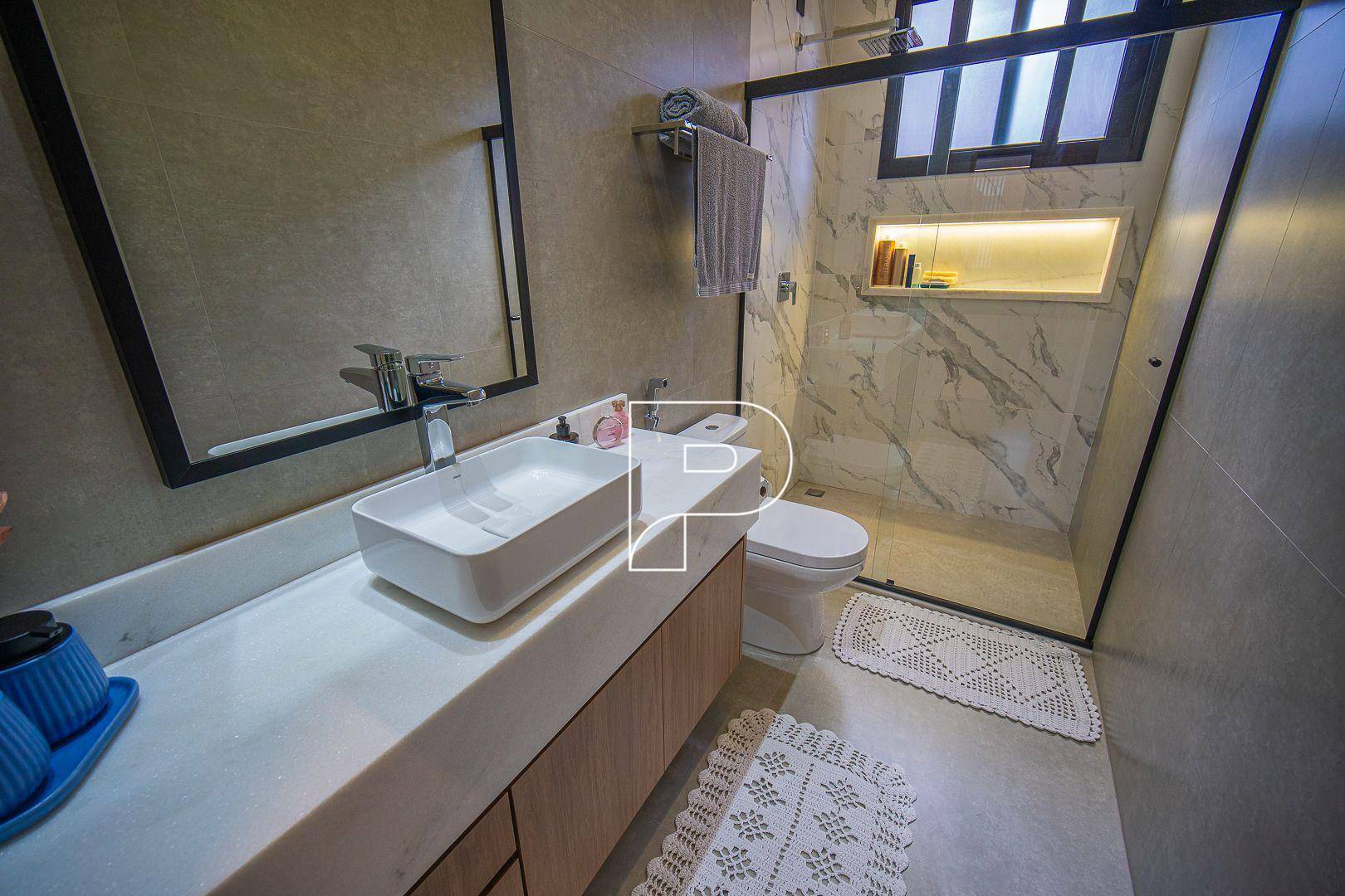 Casa de Condomínio à venda com 4 quartos, 550m² - Foto 41