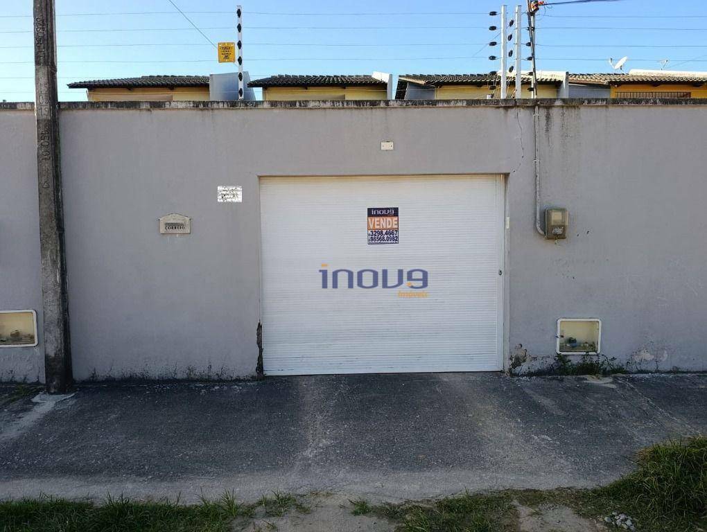 Casa à venda com 2 quartos, 96m² - Foto 2