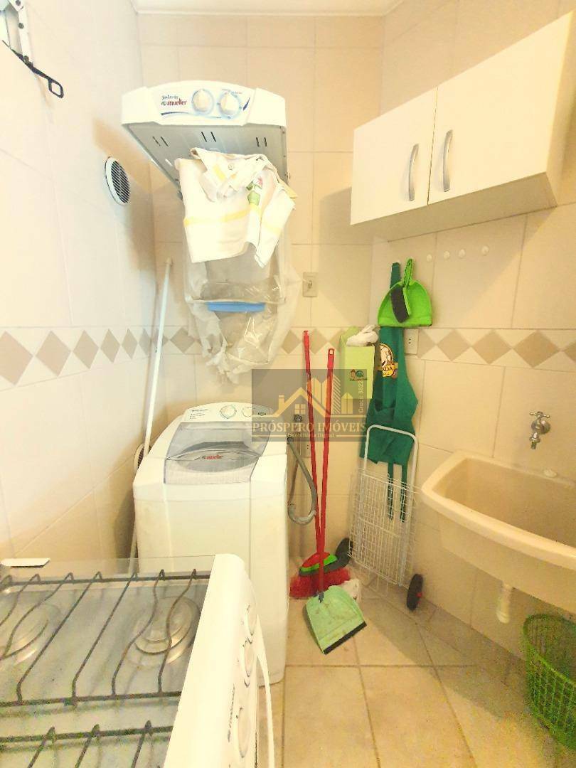 Apartamento à venda com 2 quartos, 67m² - Foto 9