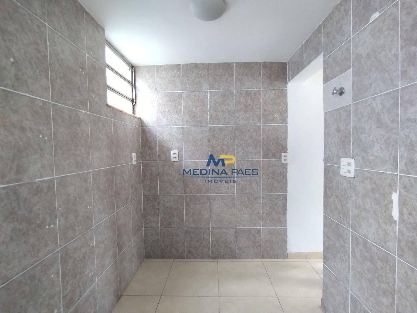 Apartamento à venda com 2 quartos, 42m² - Foto 9