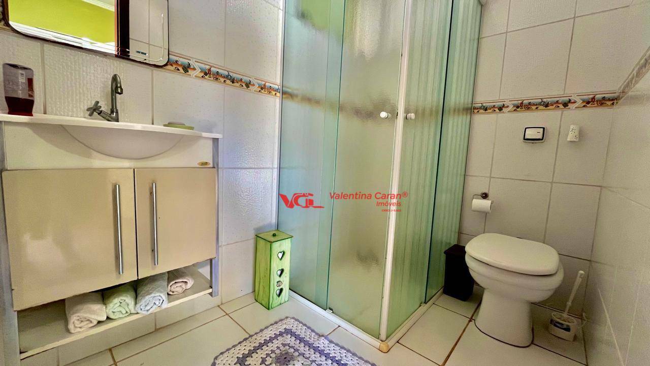 Casa de Condomínio à venda com 3 quartos, 380m² - Foto 17