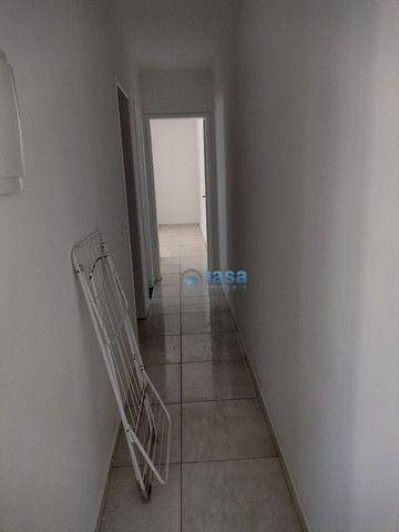 Apartamento à venda com 3 quartos, 80m² - Foto 4