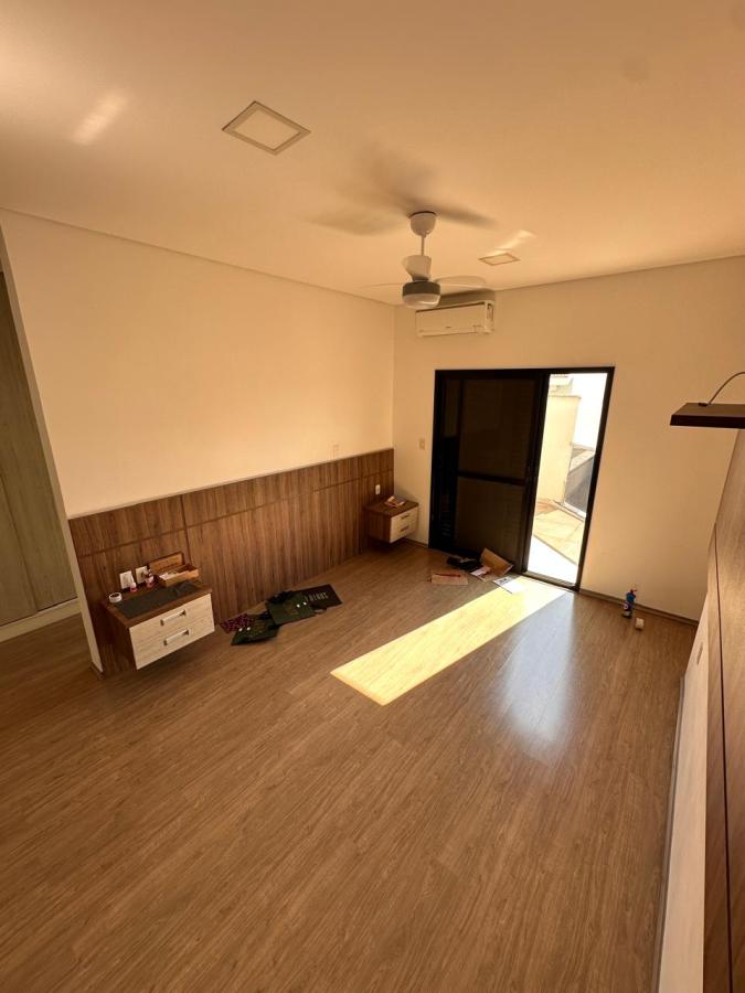 Casa de Condomínio para alugar com 3 quartos, 205m² - Foto 12