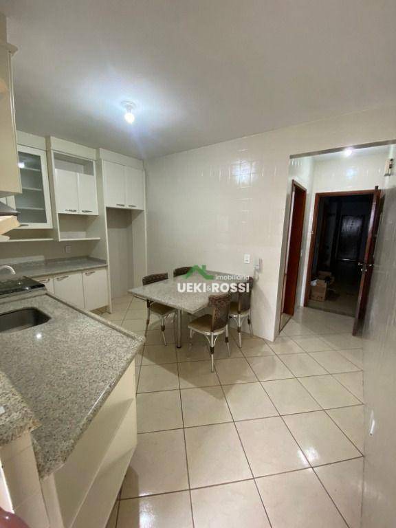 Apartamento à venda com 3 quartos, 98m² - Foto 18