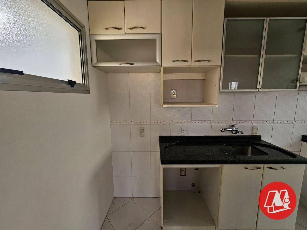 Apartamento à venda com 2 quartos, 46m² - Foto 3