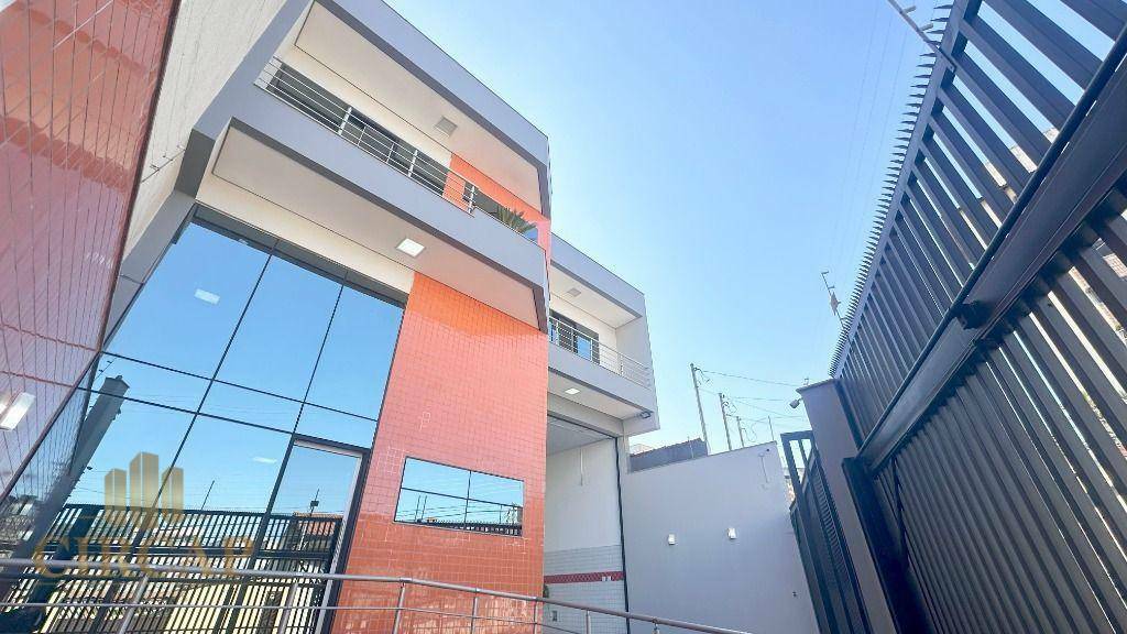 Depósito-Galpão-Armazém à venda e aluguel, 601m² - Foto 1
