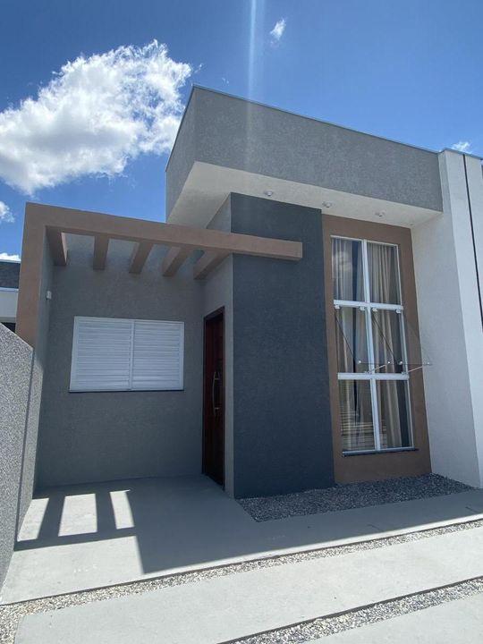 Casa à venda com 2 quartos, 150m² - Foto 1