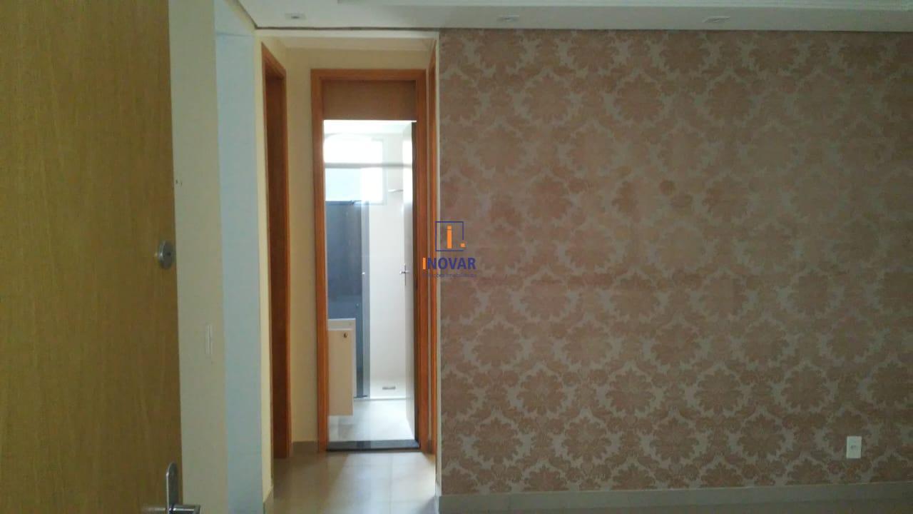 Apartamento à venda com 2 quartos, 45m² - Foto 1