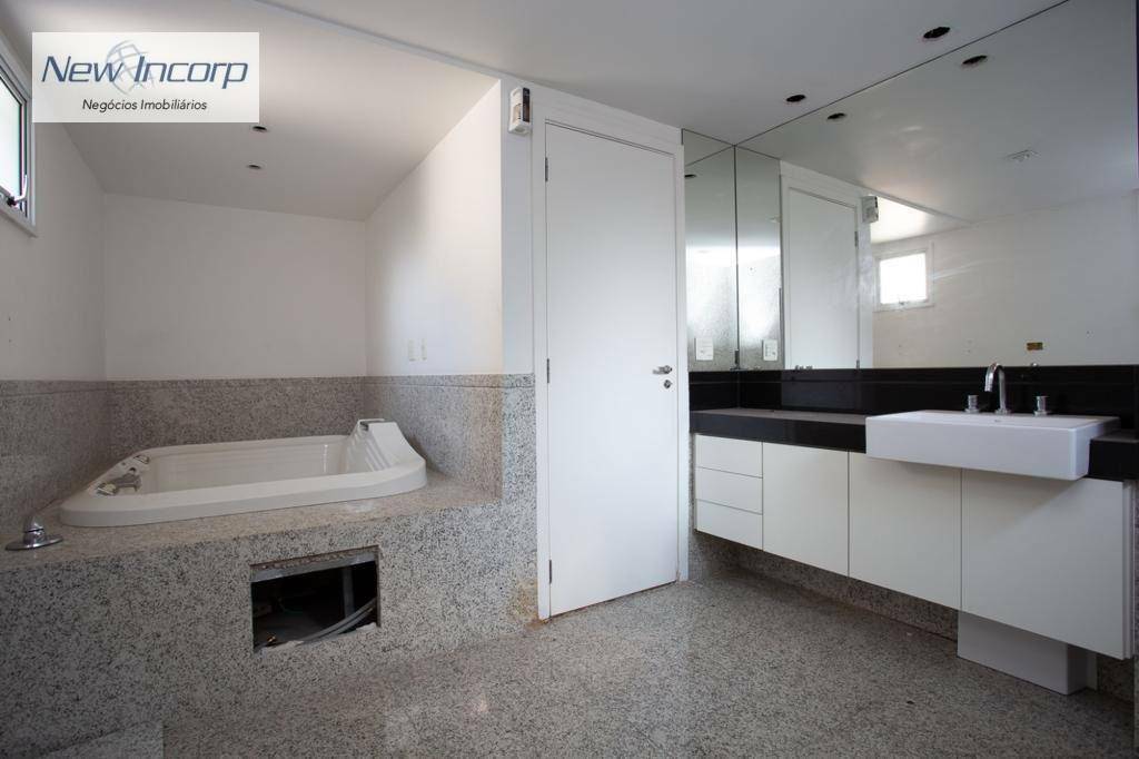 Apartamento à venda com 4 quartos, 357m² - Foto 18