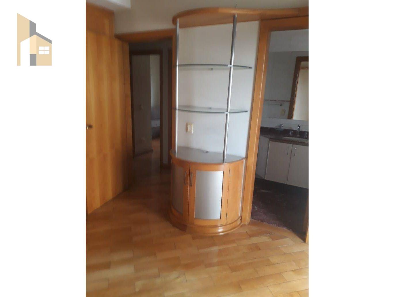 Apartamento à venda com 4 quartos, 245m² - Foto 6