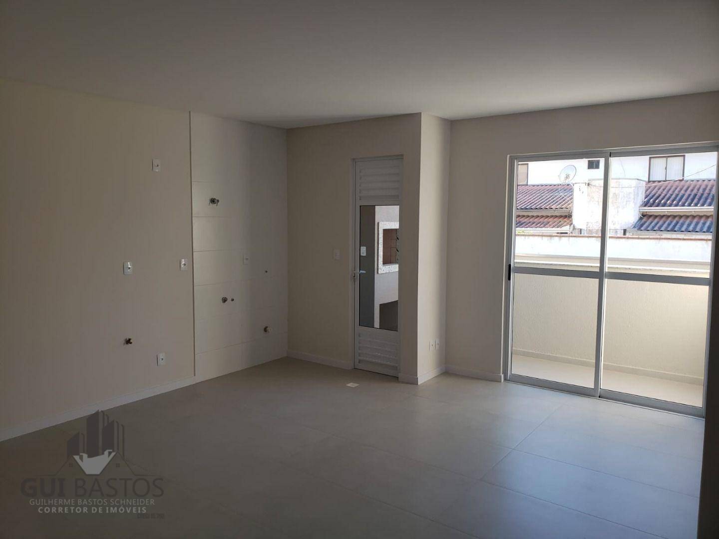 Apartamento à venda com 3 quartos, 81m² - Foto 2