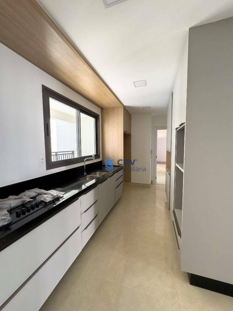 Apartamento à venda com 3 quartos, 216m² - Foto 6