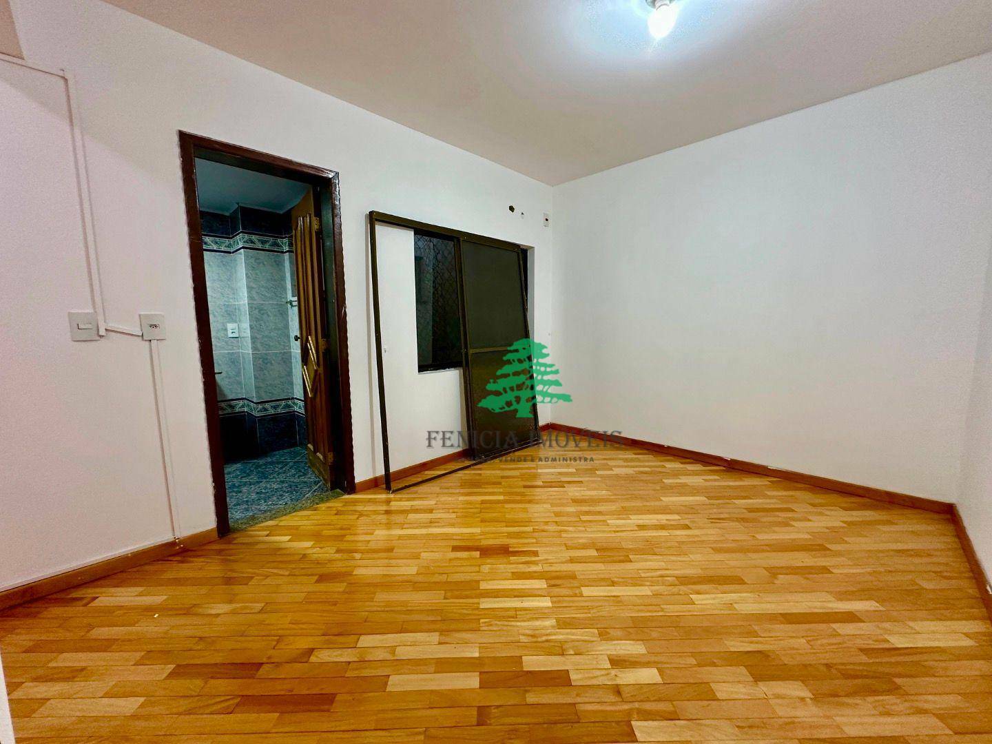 Apartamento para alugar com 3 quartos, 250m² - Foto 28