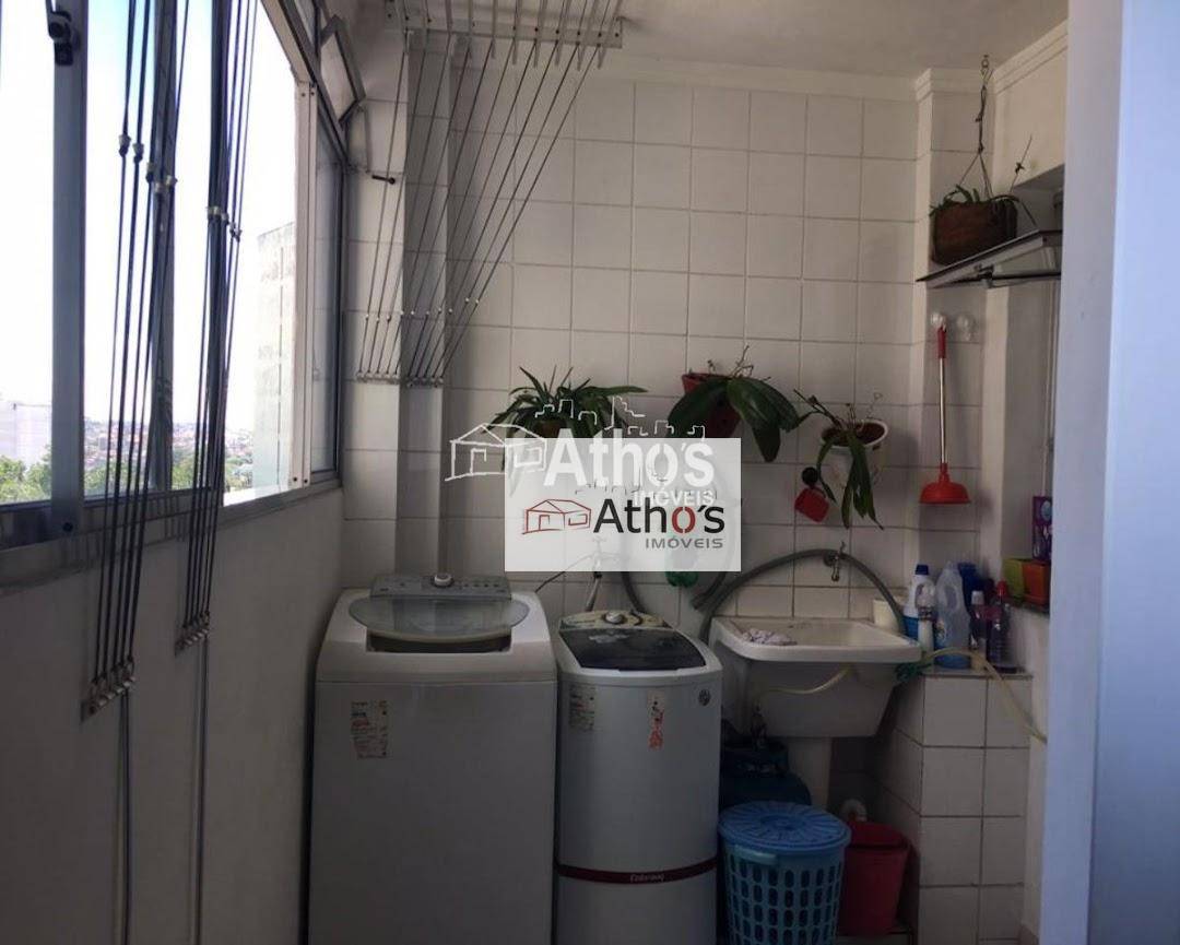 Apartamento à venda com 3 quartos, 146m² - Foto 9