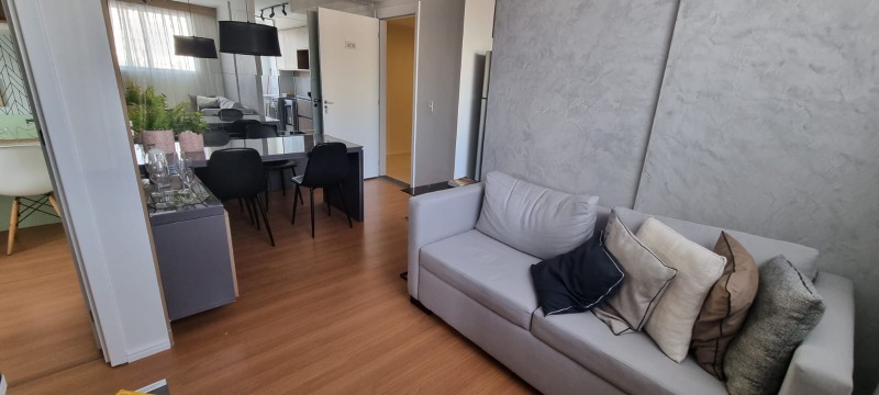 Apartamento à venda com 1 quarto, 33m² - Foto 1