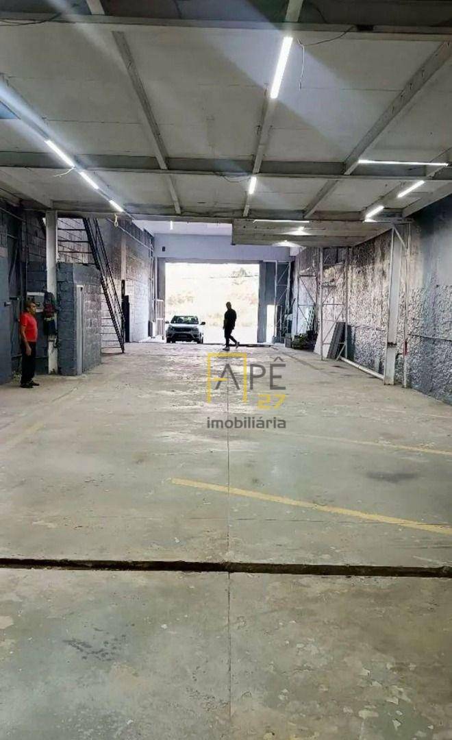 Depósito-Galpão-Armazém para alugar, 372m² - Foto 2