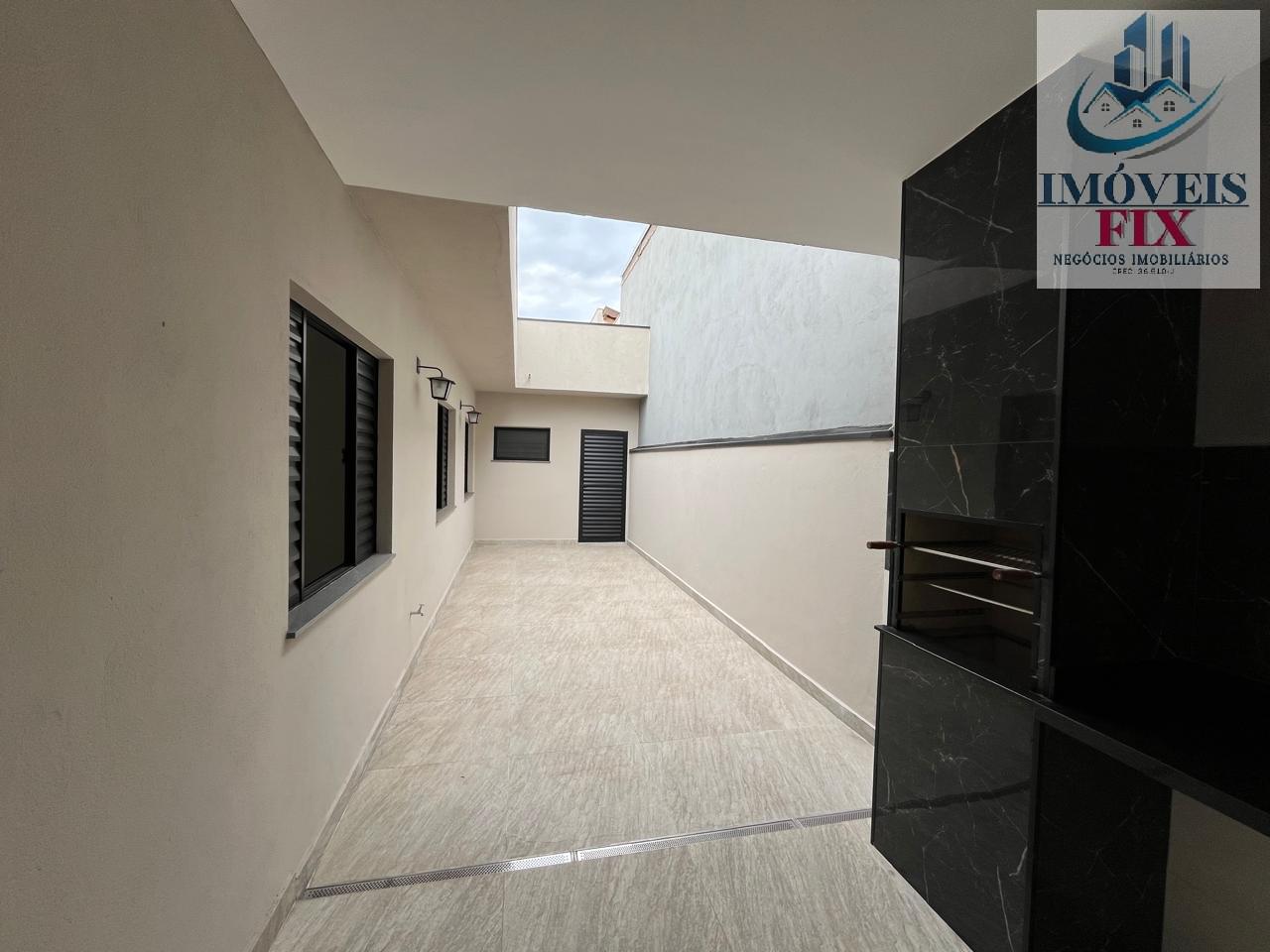 Casa à venda com 3 quartos, 105m² - Foto 10