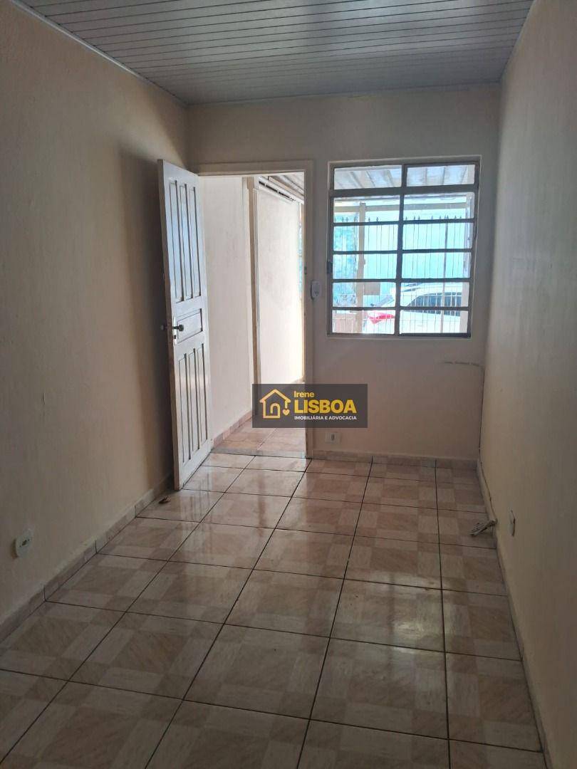 Casa para alugar com 2 quartos, 70m² - Foto 9