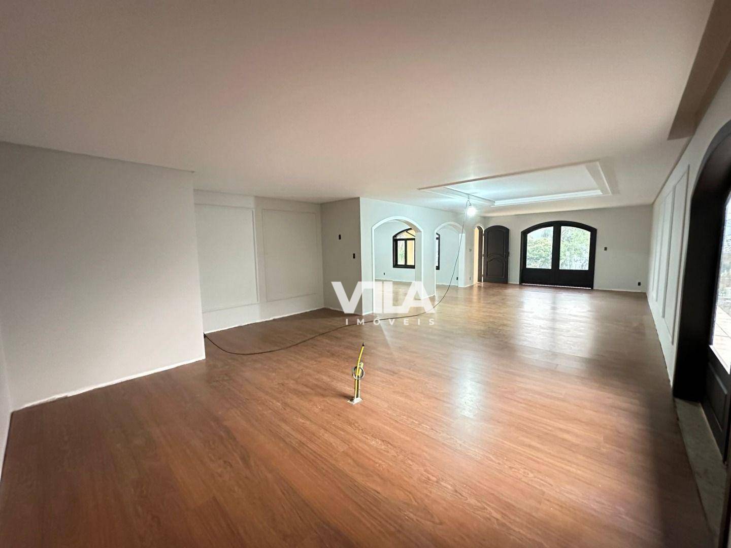 Casa à venda com 3 quartos, 285m² - Foto 15