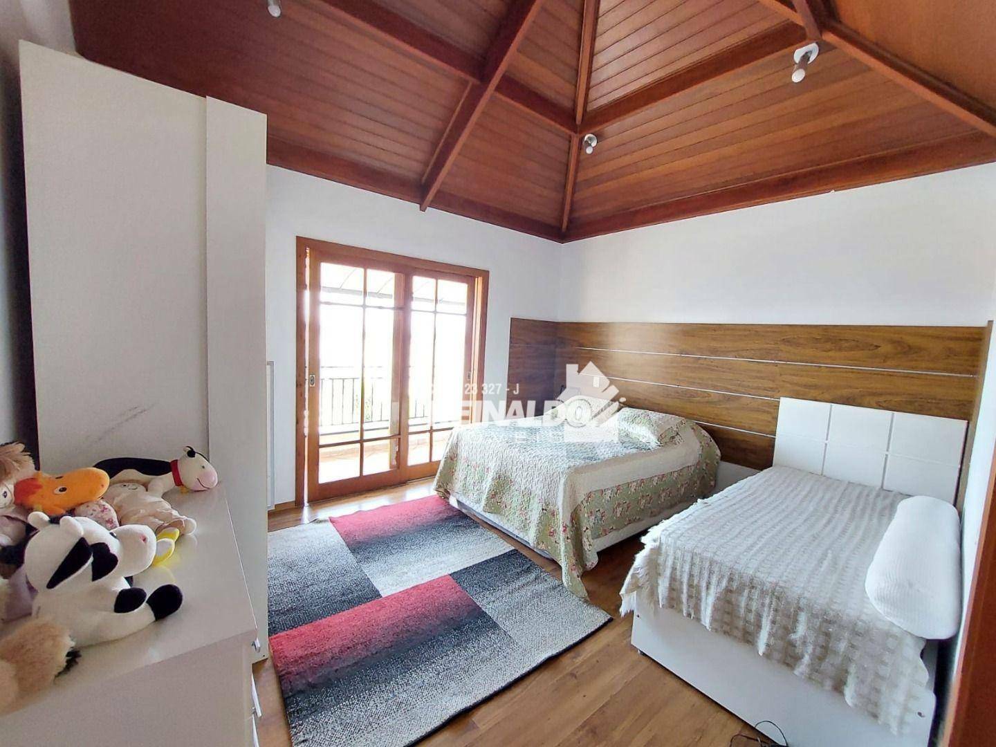 Casa de Condomínio à venda com 3 quartos, 334m² - Foto 38