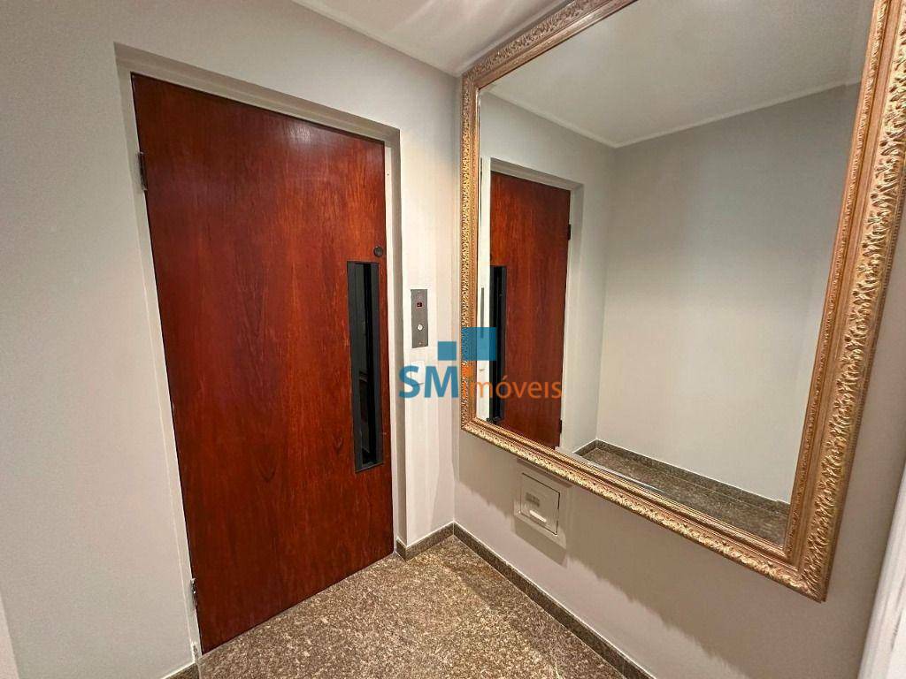 Apartamento à venda com 4 quartos, 195m² - Foto 32