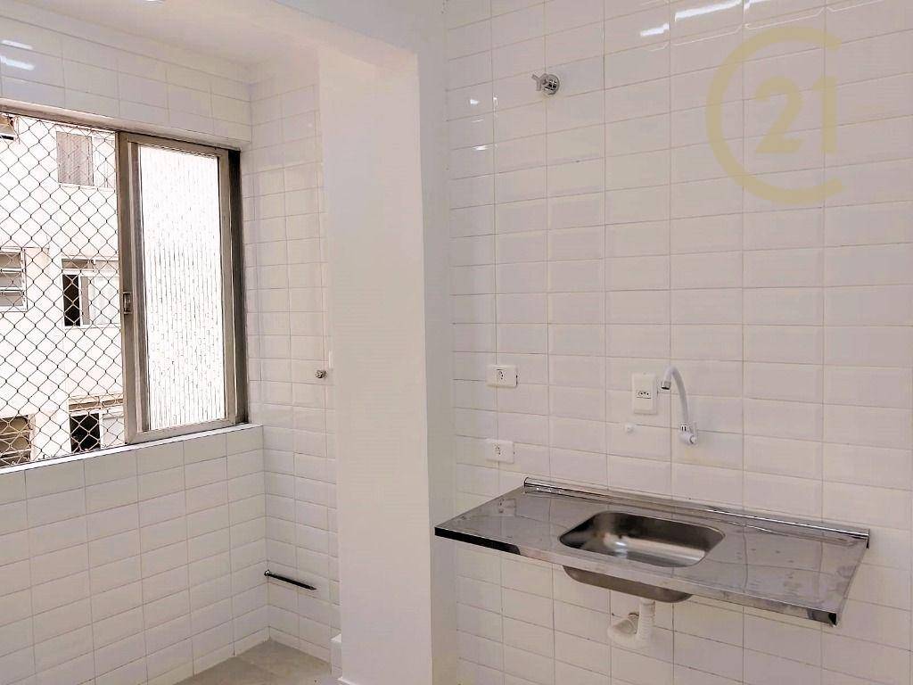 Apartamento à venda com 2 quartos, 69m² - Foto 8