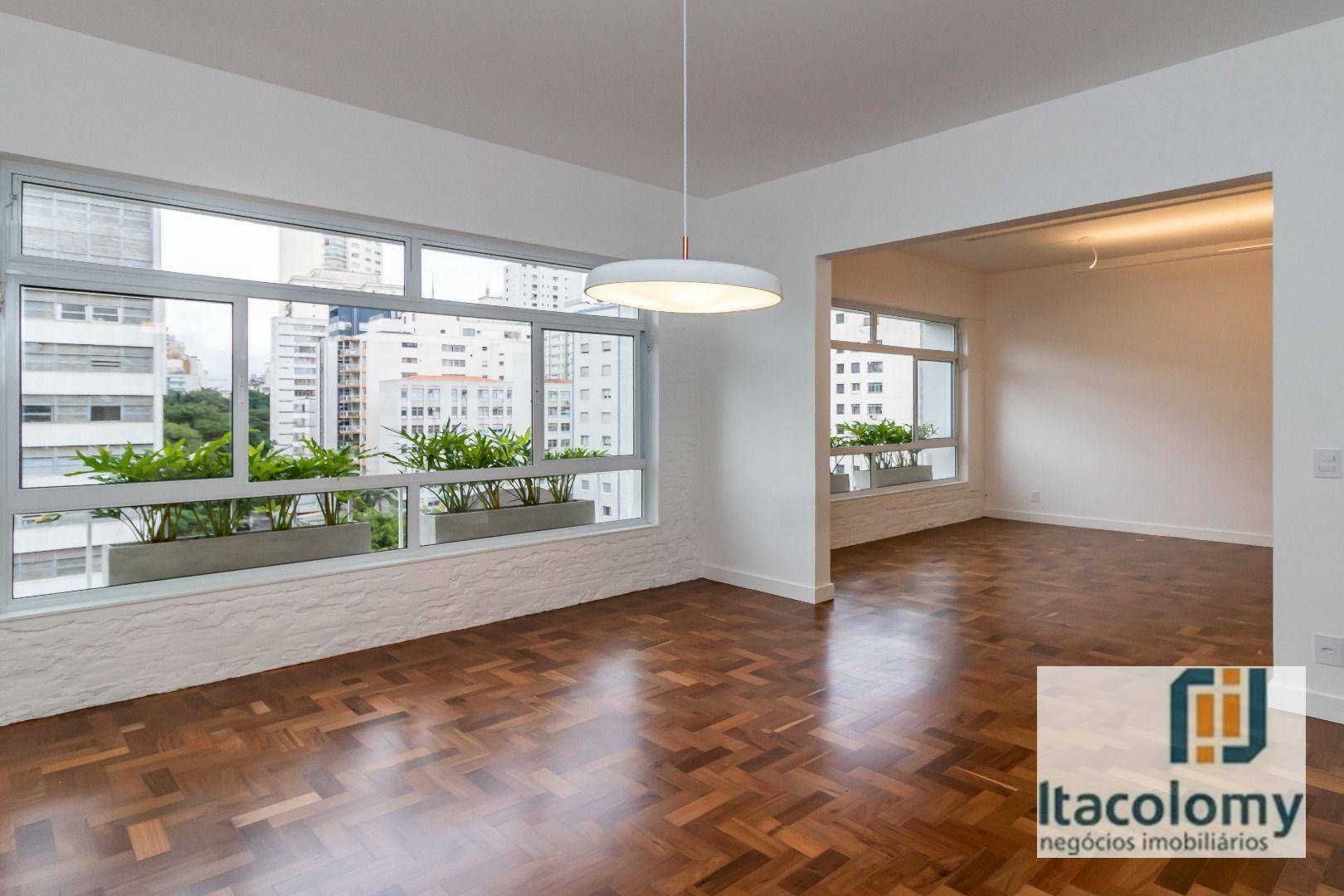 Apartamento à venda com 3 quartos, 239m² - Foto 1