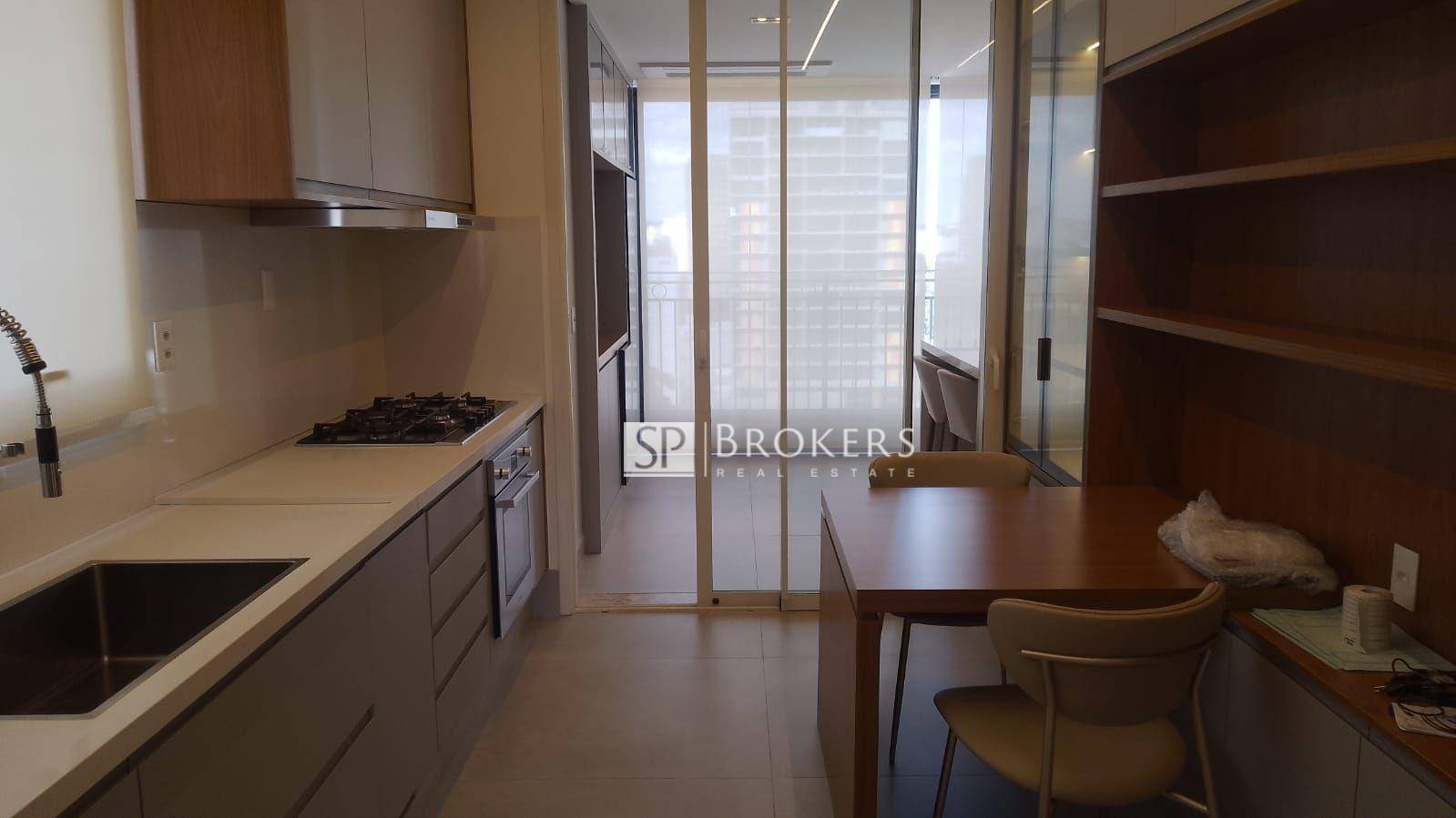 Apartamento à venda com 3 quartos, 256m² - Foto 19