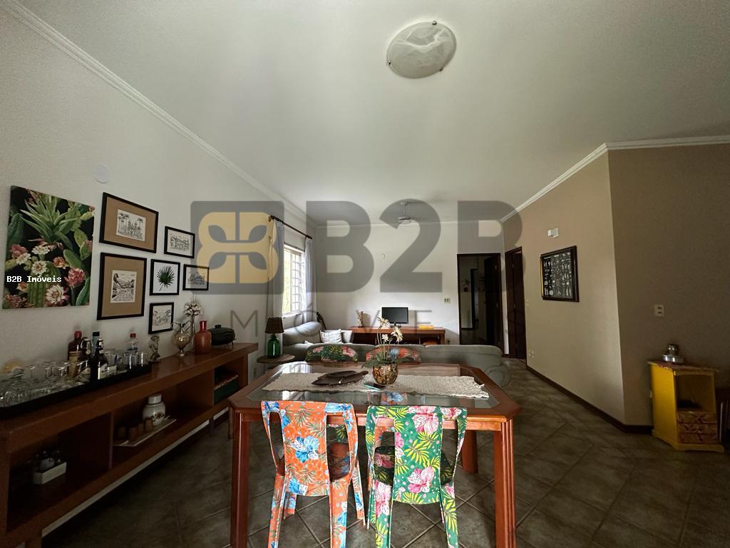 Fazenda à venda com 3 quartos, 325m² - Foto 9