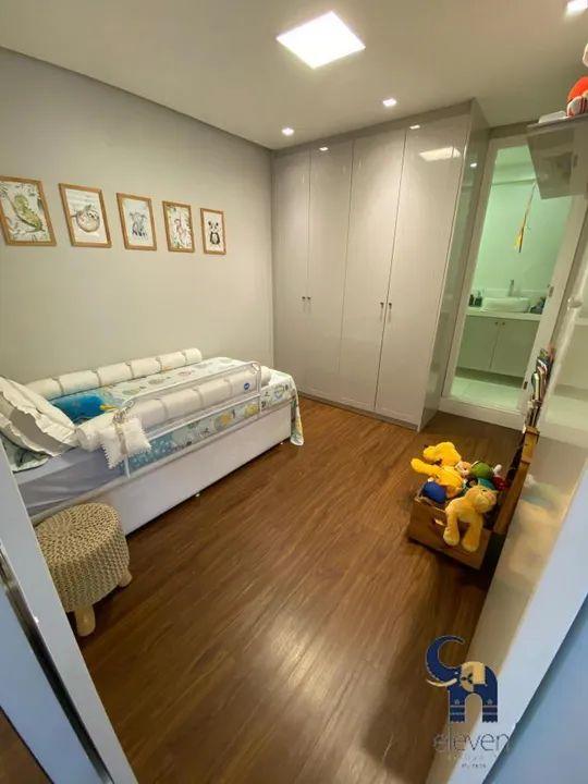 Apartamento à venda com 2 quartos, 77m² - Foto 4