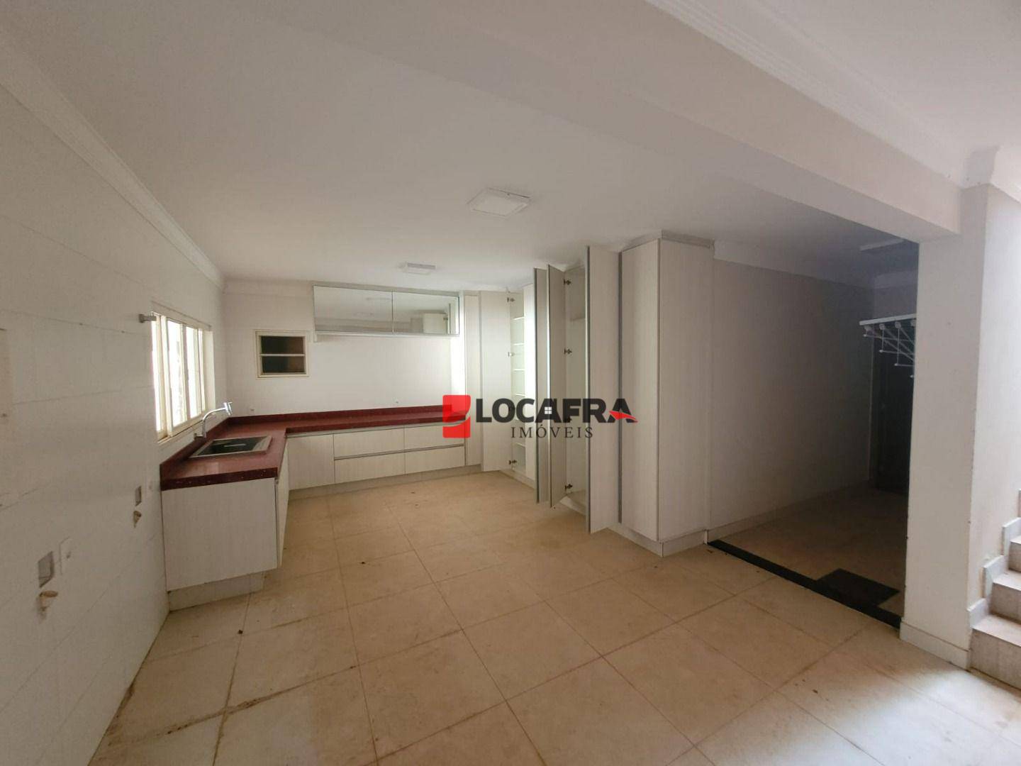 Casa à venda e aluguel com 4 quartos, 460m² - Foto 22