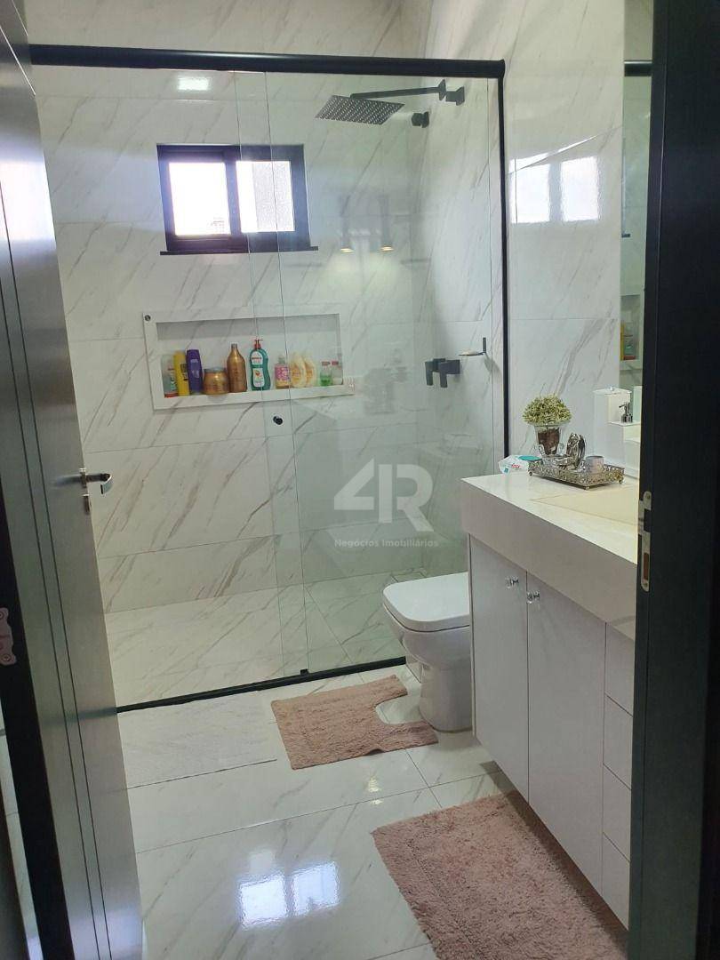 Sobrado à venda com 3 quartos, 264m² - Foto 24