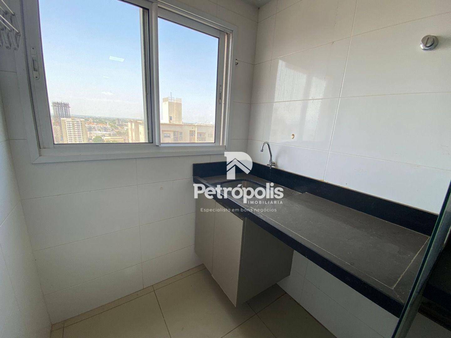 Apartamento à venda com 3 quartos, 87m² - Foto 7