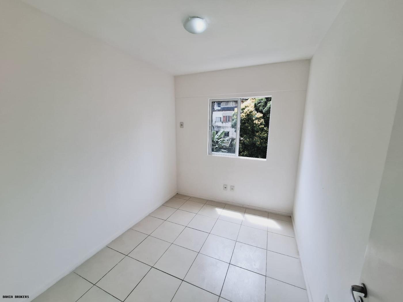 Apartamento à venda com 2 quartos, 60m² - Foto 11