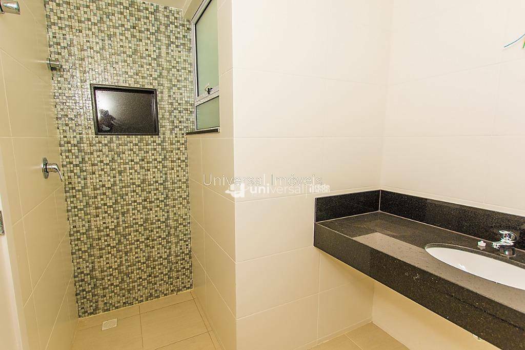 Cobertura à venda com 4 quartos, 220m² - Foto 11