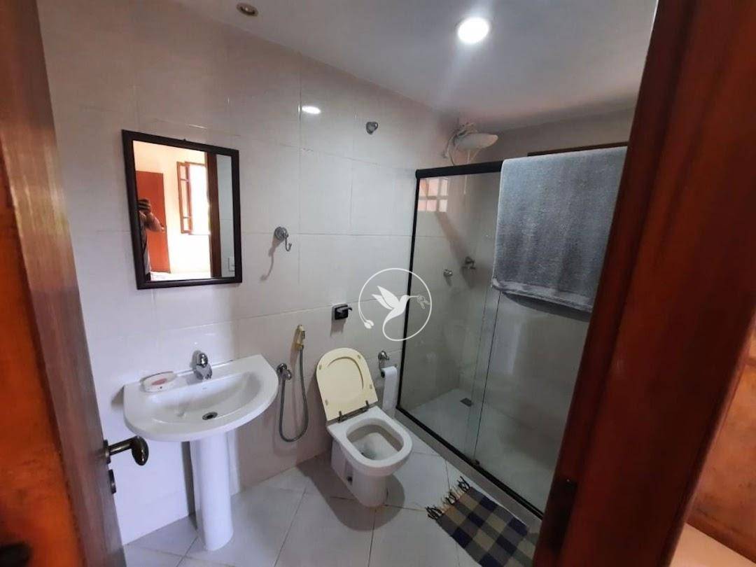 Casa à venda com 2 quartos, 195m² - Foto 14