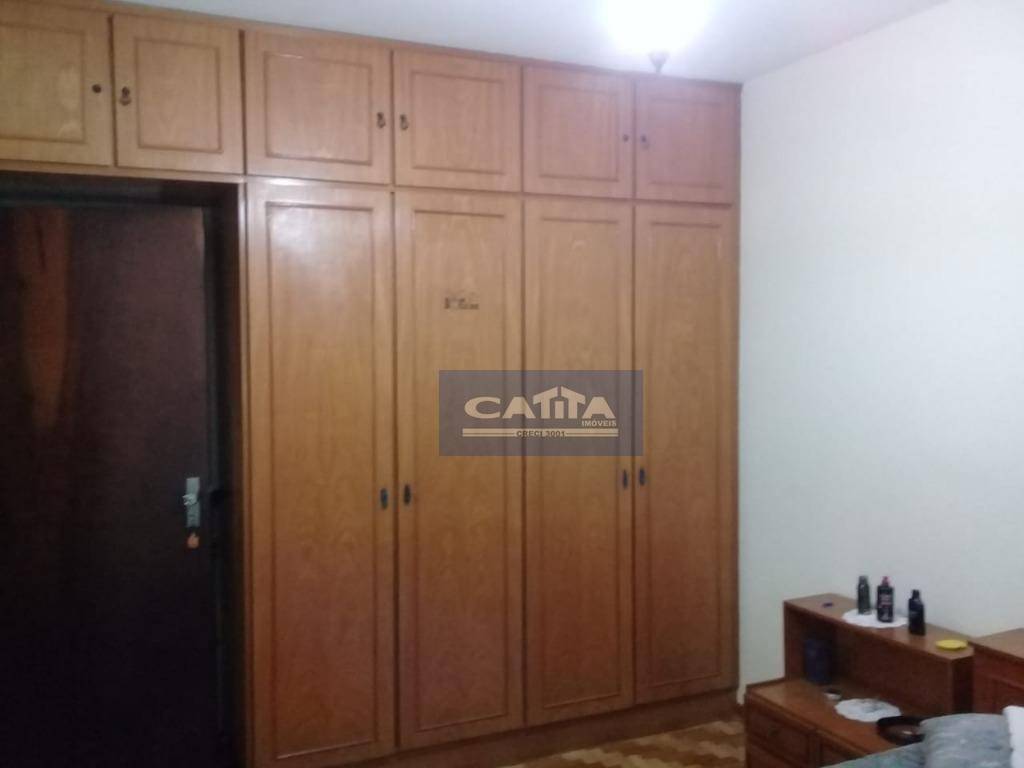 Sobrado à venda com 2 quartos, 230m² - Foto 19