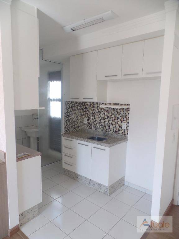 Apartamento à venda com 3 quartos, 70m² - Foto 3