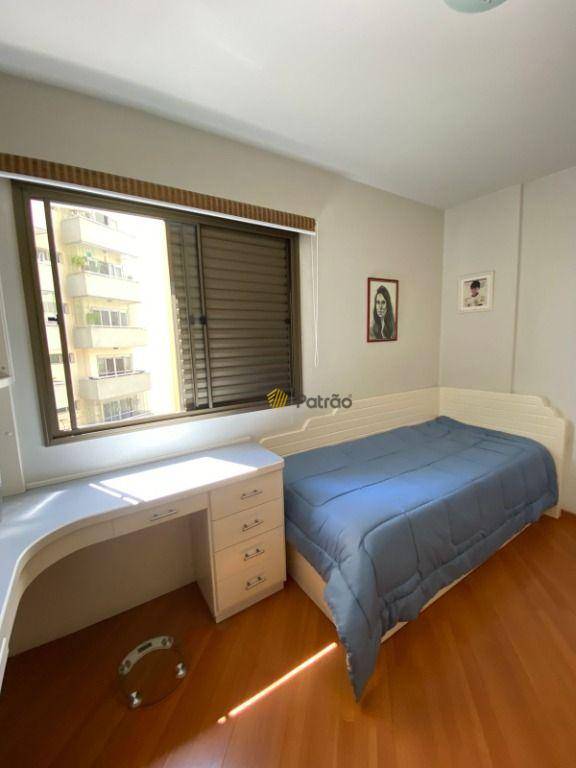 Apartamento à venda com 2 quartos, 65m² - Foto 18