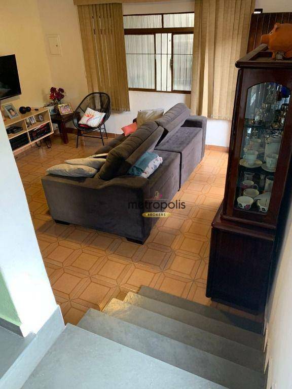 Sobrado à venda com 3 quartos, 190m² - Foto 2