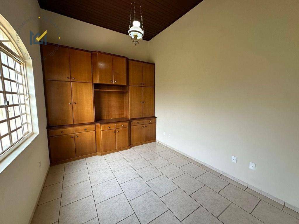 Casa à venda e aluguel com 3 quartos, 314m² - Foto 5