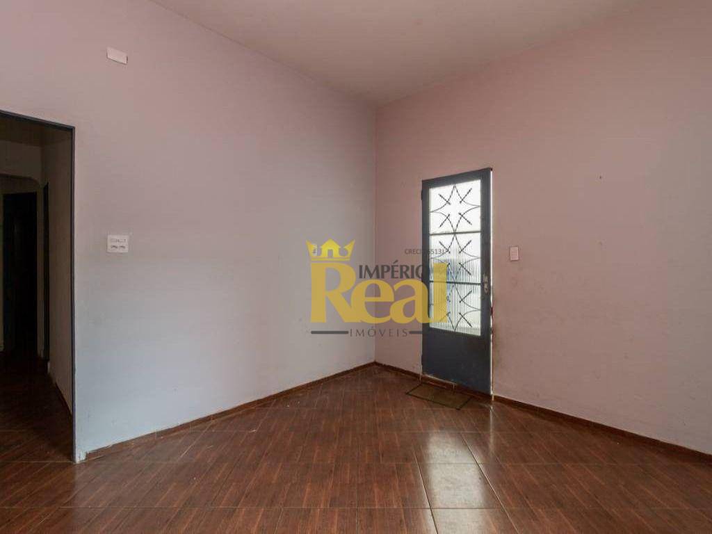 Casa para alugar com 3 quartos, 400m² - Foto 10