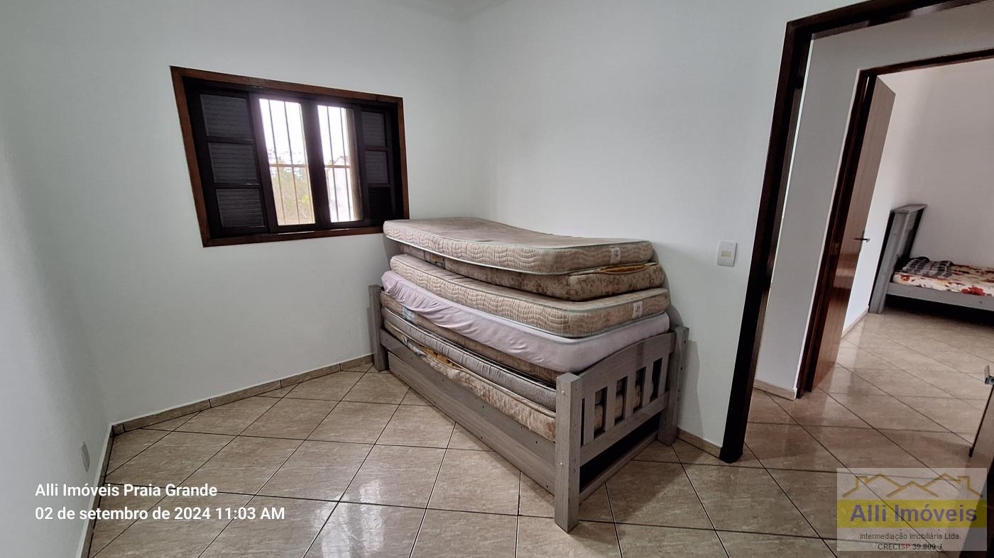 Sobrado à venda com 4 quartos, 200m² - Foto 11