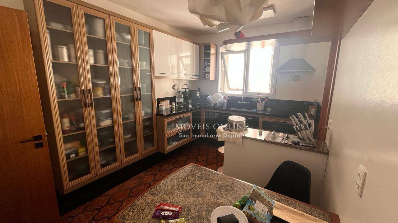 Apartamento à venda com 3 quartos, 116m² - Foto 5